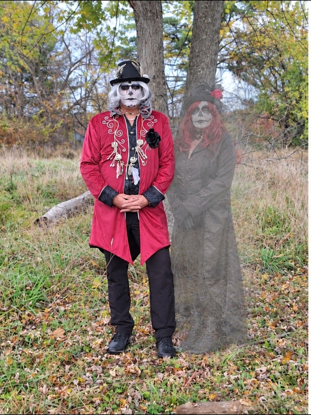Men's 3x Red Velvet Gothic Voodoo Costume Set – Frock Coat, Top Hat with Wig
